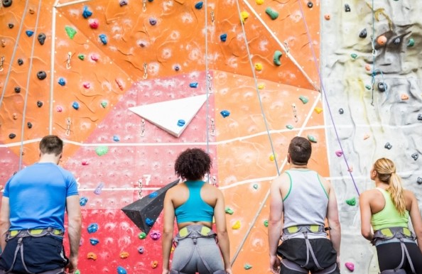 Clothing Dos and Don’ts for Rock Climbing Dates